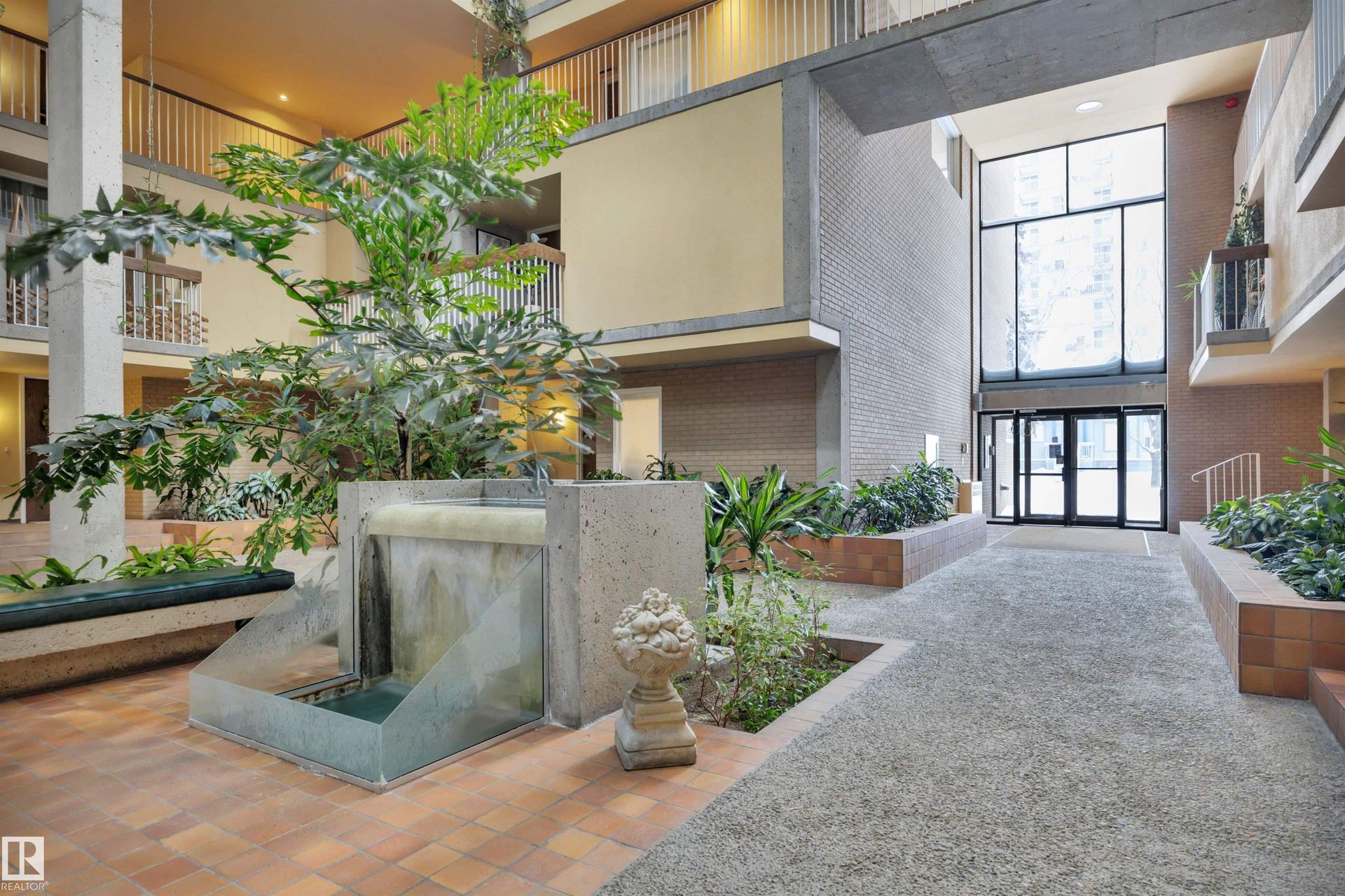 310 - 11220 99 Avenue NW, Wîhkwêntôwin, Edmonton