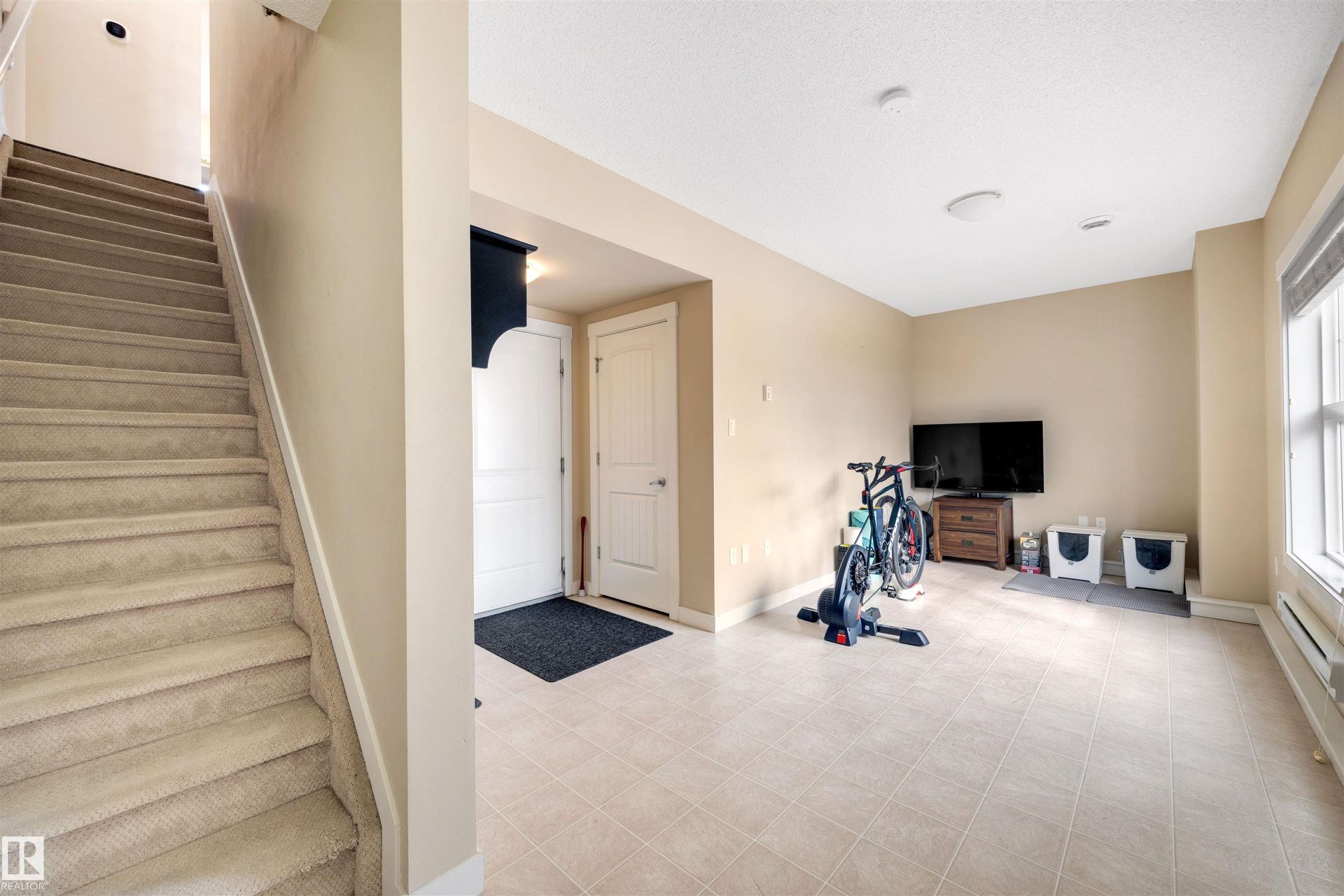 33 - 8315 180 Avenue NW, Klarvatten, Edmonton