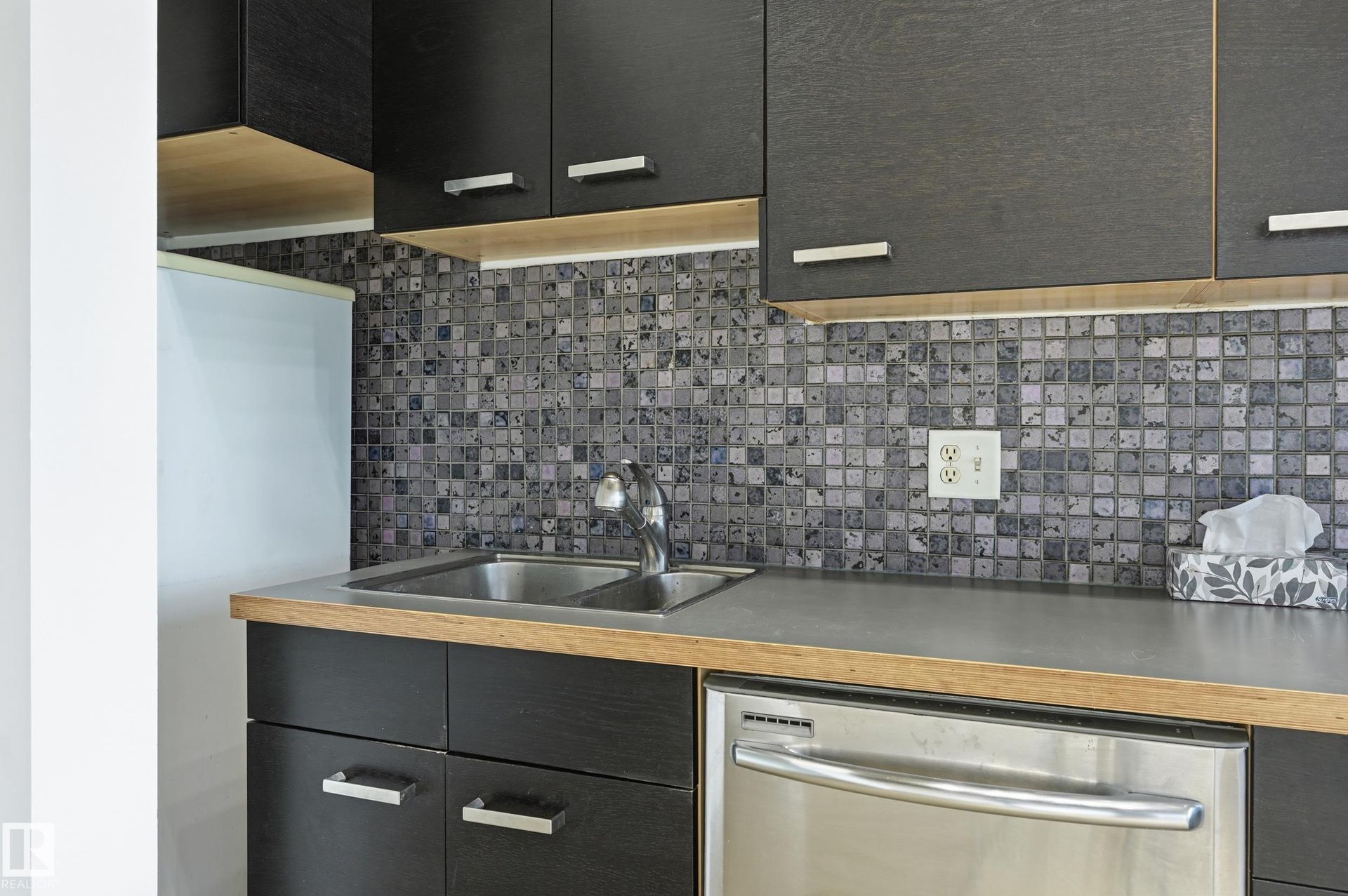 1805 - 10024 Jasper Avenue NW, Downtown, Edmonton