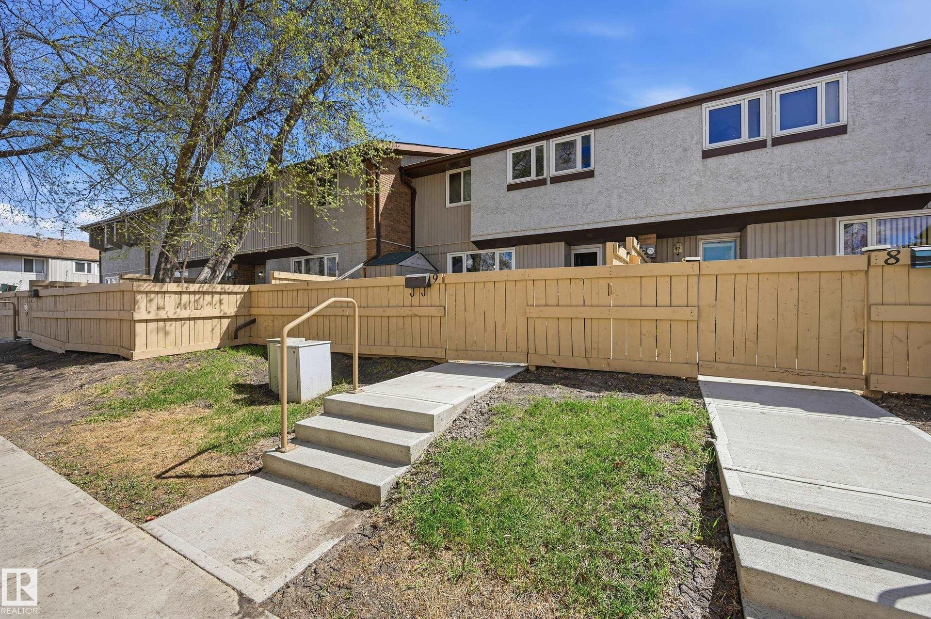 9 - 8020 141 Avenue NW, Kildare, Edmonton
