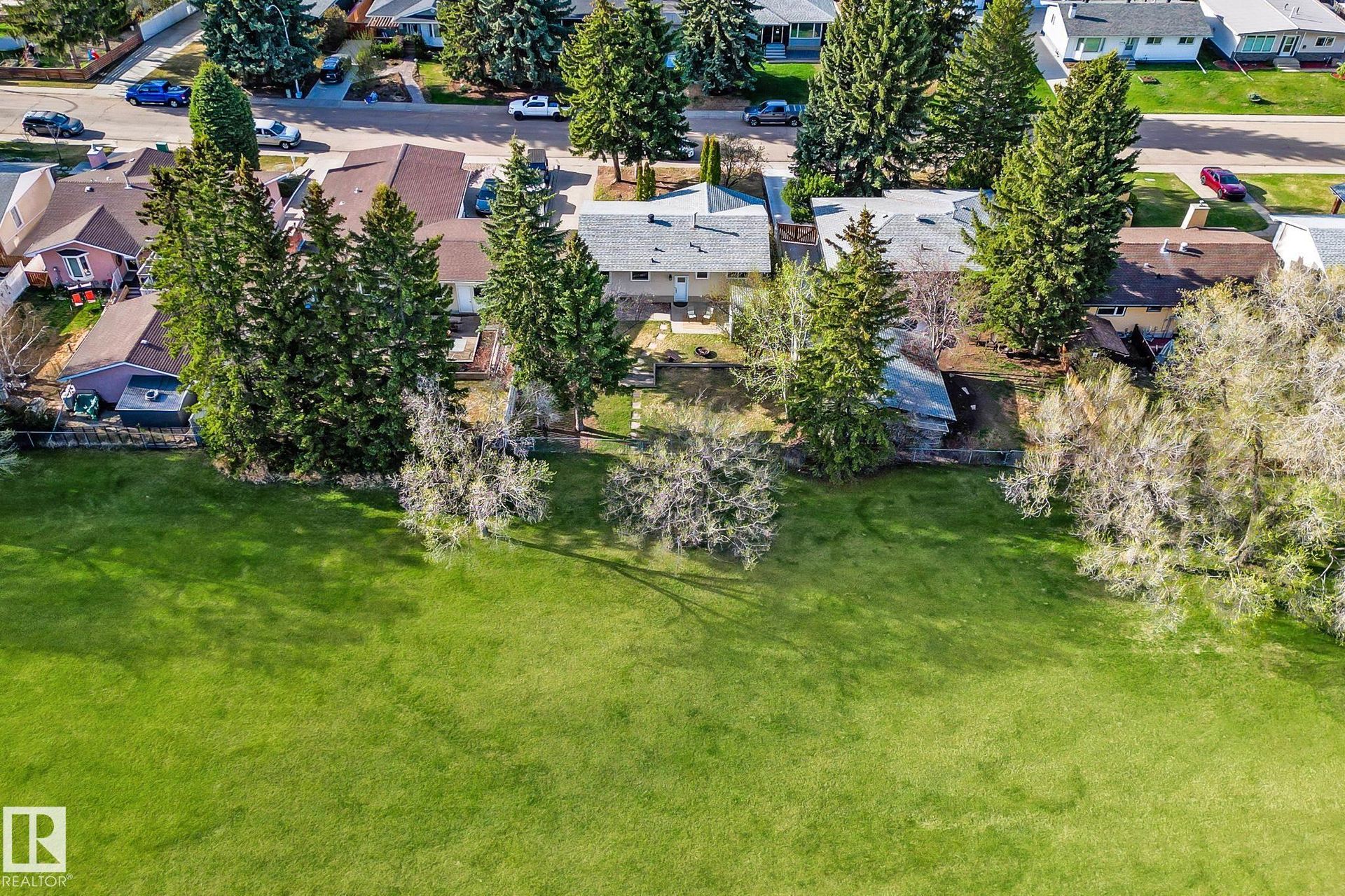9 Hummingbird Road, Brentwood, Sherwood Park