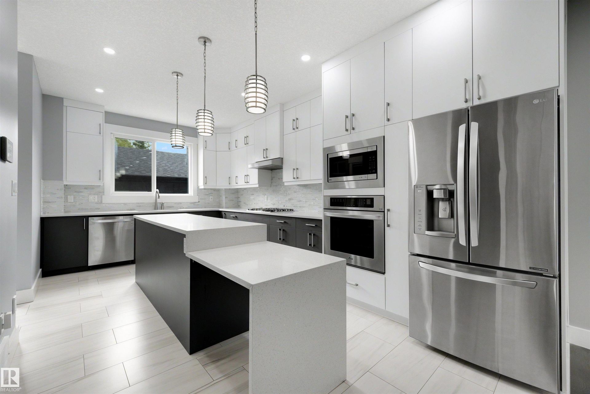9013 90 Street NW, Bonnie Doon, Edmonton