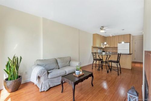 4 at 806 - 819 Hamilton, Downtown VW, Vancouver West