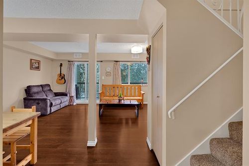 3 at 7395 Capistrano Drive, Montecito, Burnaby North