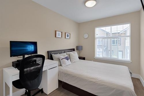 13 at 39 - 6088 Beresford Street, Metrotown, Burnaby South