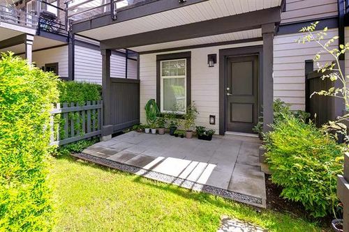 17 at 39 - 6088 Beresford Street, Metrotown, Burnaby South