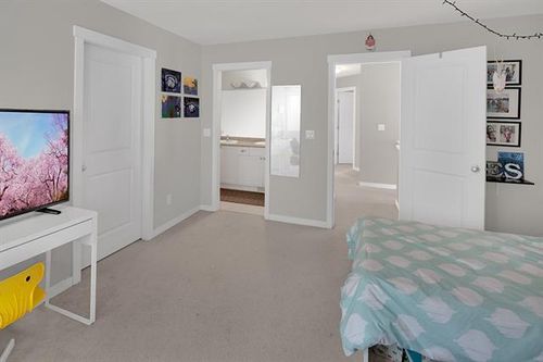 18 at 125 - 12711 64 Avenue, West Newton, Surrey