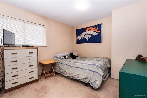 11 at 6761 Kitchener, Sperling-Duthie, Burnaby North