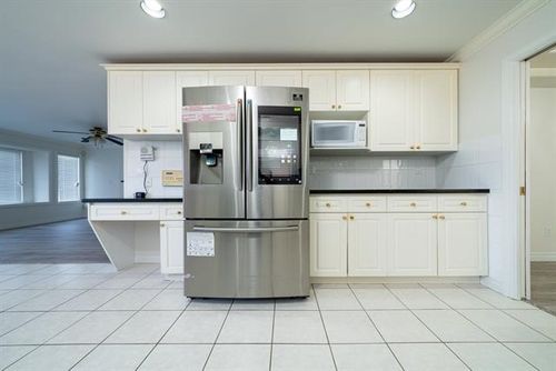15 at 6439 Brantford, Upper Deer Lake, Burnaby South