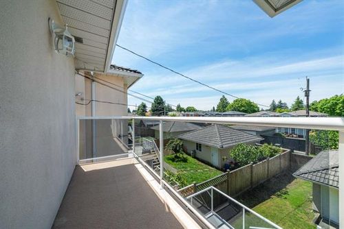 19 at 6439 Brantford, Upper Deer Lake, Burnaby South