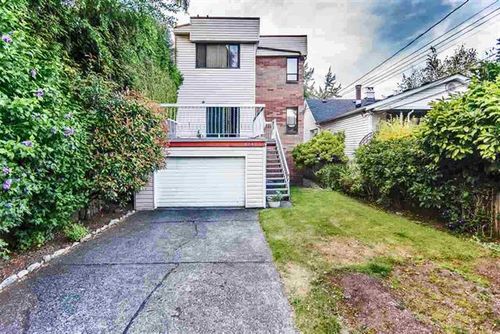 9 at 4040 W 17th Avenue, Dunbar, Vancouver West