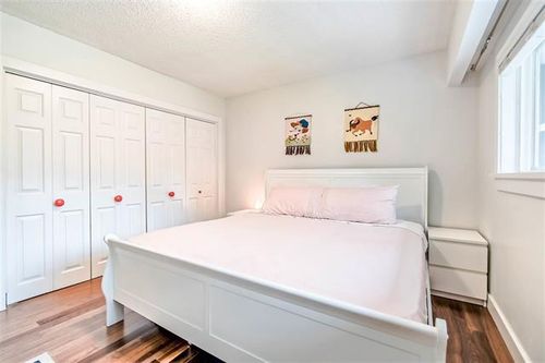 11 at 1124 Bartlett Avenue, Harbour Chines, Coquitlam