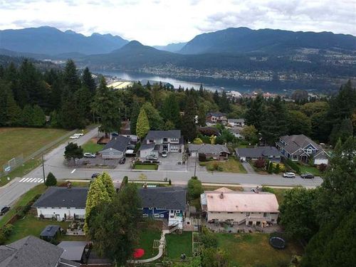 16 at 1124 Bartlett Avenue, Harbour Chines, Coquitlam