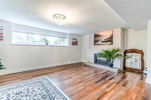 6 at 1124 Bartlett Avenue, Harbour Chines, Coquitlam