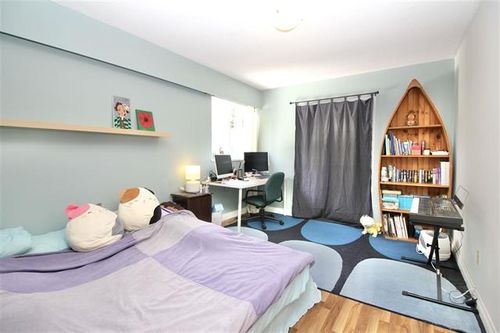 12 at 6589 Parkdale Drive, Parkcrest, Burnaby North