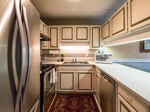 7 at 4135 Bridgewater Crescent, Cariboo, Burnaby North