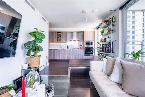 4 at 2301 - 433 Sw Marine Drive, Marpole, Vancouver West