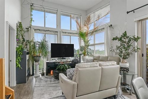 3 at 401 - 6688 120 Street, West Newton, Surrey