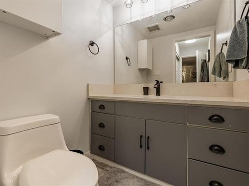 9 at 104 - 2275 W 40th Avenue, Kerrisdale, Vancouver West