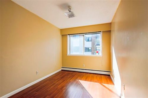 11 at 208 - 8040 Ryan Road, South Arm, Richmond