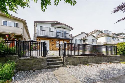 1 at 1363 E 61st Avenue, South Vancouver, Vancouver East