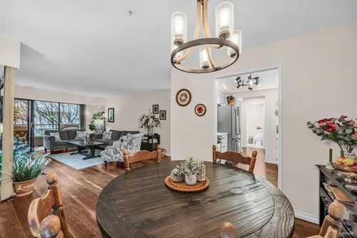 4 at 204 - 2275 W 40th Avenue, Kerrisdale, Vancouver West