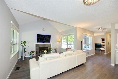 2 at 3 - 9000 Ash Grove Crescent, Forest Hills BN, Burnaby North