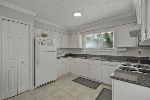 6 at 9332 Monkland Place, Bear Creek Green Timbers, Surrey