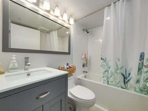 17 at 701 - 939 Homer Street, Yaletown, Vancouver West
