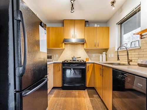 7 at 406 - 300 Klahanie Drive, Port Moody Centre, Port Moody