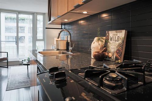 5 at 603 - 1010 Richards Street, Yaletown, Vancouver West