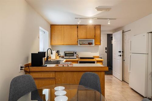 18 at 4343 W 11th Avenue, Point Grey, Vancouver West
