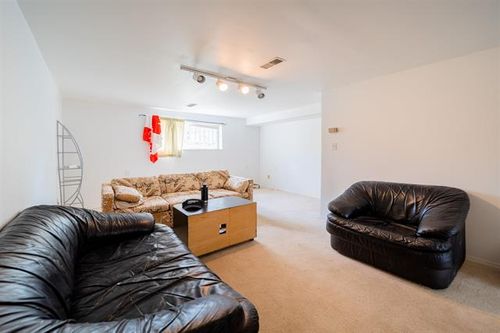 11 at 3687 E 26th Avenue, Renfrew Heights, Vancouver East
