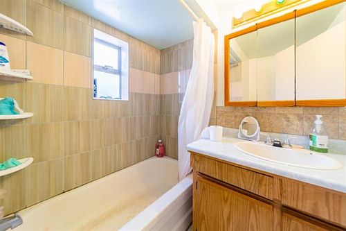 12 at 3687 E 26th Avenue, Renfrew Heights, Vancouver East