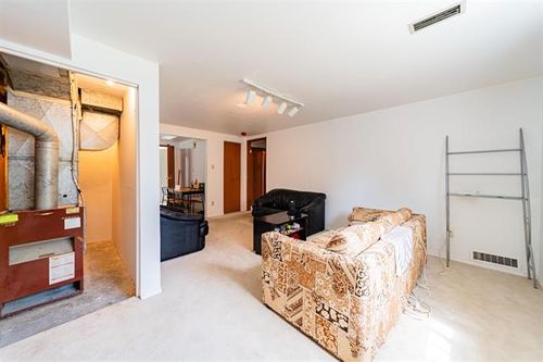 13 at 3687 E 26th Avenue, Renfrew Heights, Vancouver East