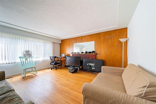 3 at 3687 E 26th Avenue, Renfrew Heights, Vancouver East