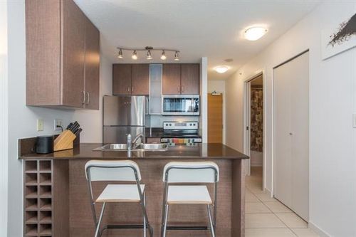 8 at 1503 - 909 Mainland Street, Yaletown, Vancouver West