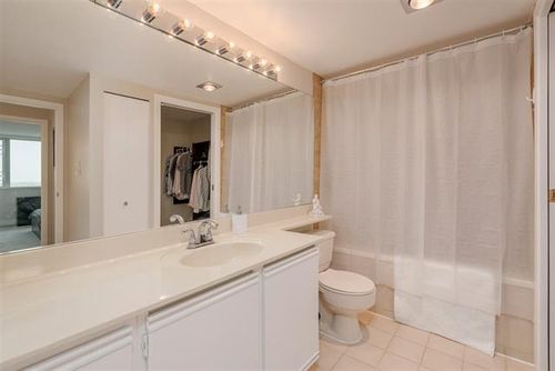 11 at 701 - 3920 Hastings Street, Vancouver Heights, Burnaby North