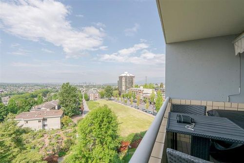 14 at 701 - 3920 Hastings Street, Vancouver Heights, Burnaby North