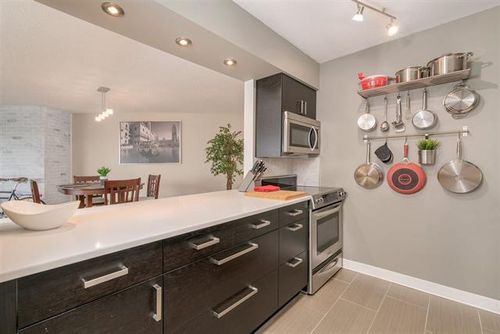 8 at 701 - 3920 Hastings Street, Vancouver Heights, Burnaby North