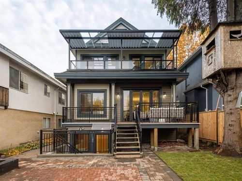 13 at 3857 W 19th Avenue, Dunbar, Vancouver West