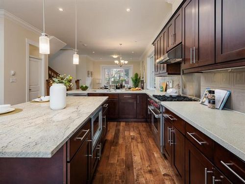 5 at 3857 W 19th Avenue, Dunbar, Vancouver West