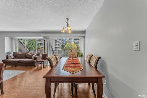 10 at 403 - 4941 Lougheed Highway, Brentwood Park, Burnaby North
