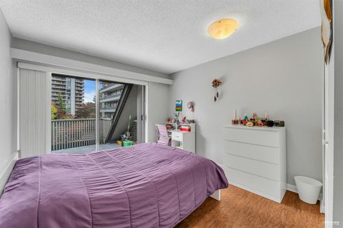 11 at 403 - 4941 Lougheed Highway, Brentwood Park, Burnaby North