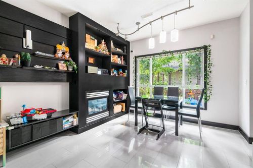 10 at 49 - 7733 Heather Street, McLennan North, Richmond