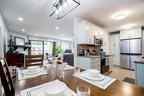 10 at 337 - 9101 Horne Street, Government Road, Burnaby North