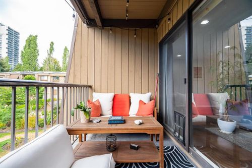 23 at 337 - 9101 Horne Street, Government Road, Burnaby North