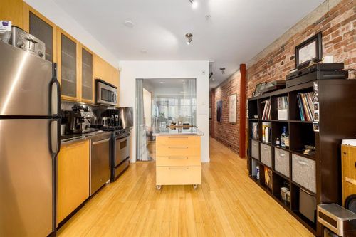 262889619-07a0e664-7d40-4e9b-b817-56c6ba149423 at 403 - 1072 Hamilton Street, Yaletown, Vancouver West