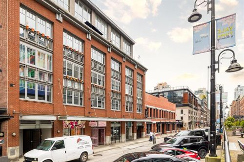 262889619-0abf7d0f-1fe1-452a-9e5b-b8c02fb588f6 at 403 - 1072 Hamilton Street, Yaletown, Vancouver West