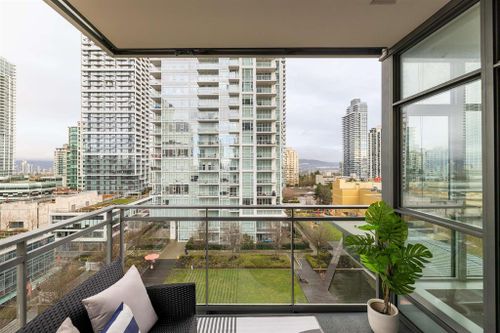 262974901-7521b2b8-841b-46ad-86cc-5bc37afdfedd at 1007 - 6098 Station Street, Metrotown, Burnaby South